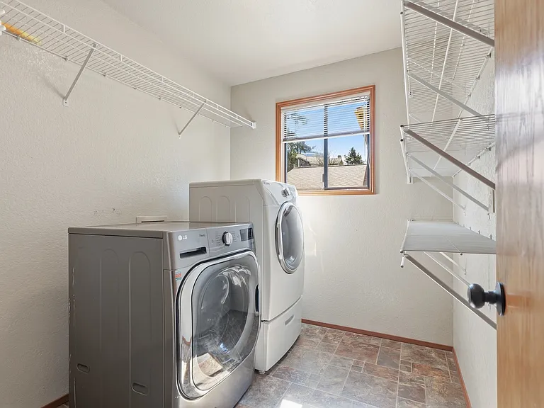 7247 NE 150th St — Photo 30