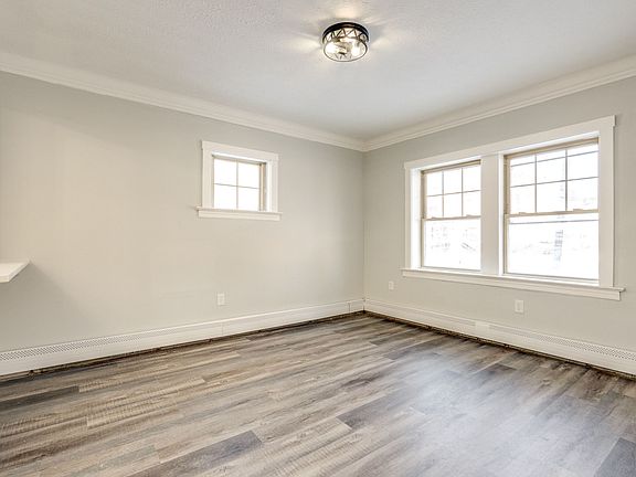 3rd image of 3209 Archwood Ave #A