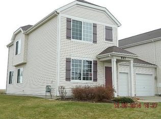 847 Daniel Dr, Minooka, IL 60447