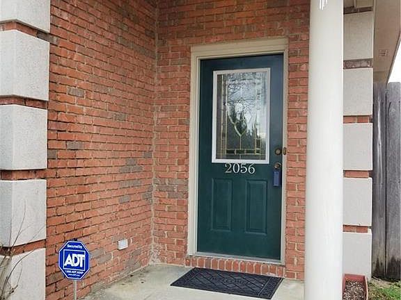 2nd image of 2056 Parkview Dr S