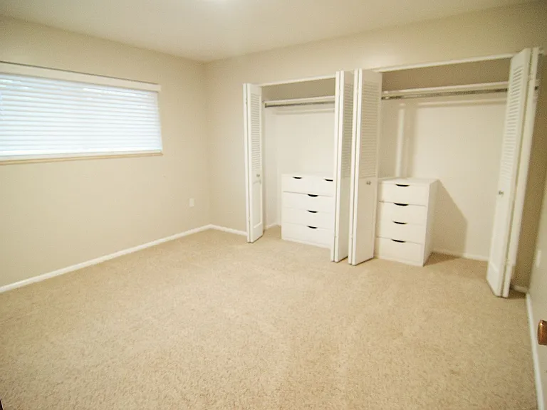 147 N 3900 E — Photo 15