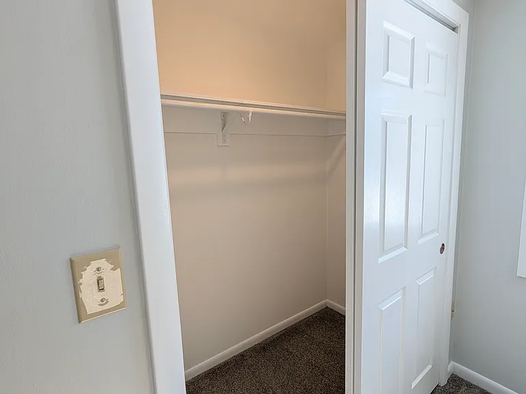 99 Village Green Dr #7 — Photo 22
