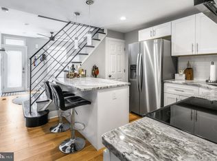 441 E Flora St, Philadelphia, PA 19125