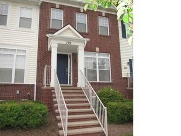 199 Center Blvd #1, Wixom, MI 48393