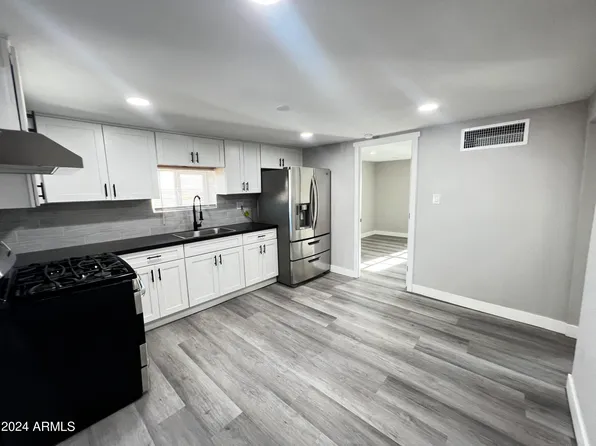 444 N LEWIS --, Mesa, AZ 85201