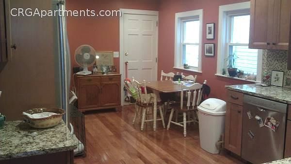 2nd image of 14 Sanger St