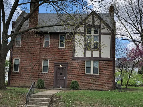 1373 Eastview Ave Photo 1