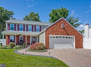866 Hunters Dr, Deptford, NJ 08096