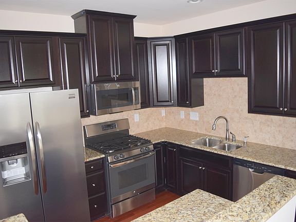 5th image of 7479 Red Mulberry Way