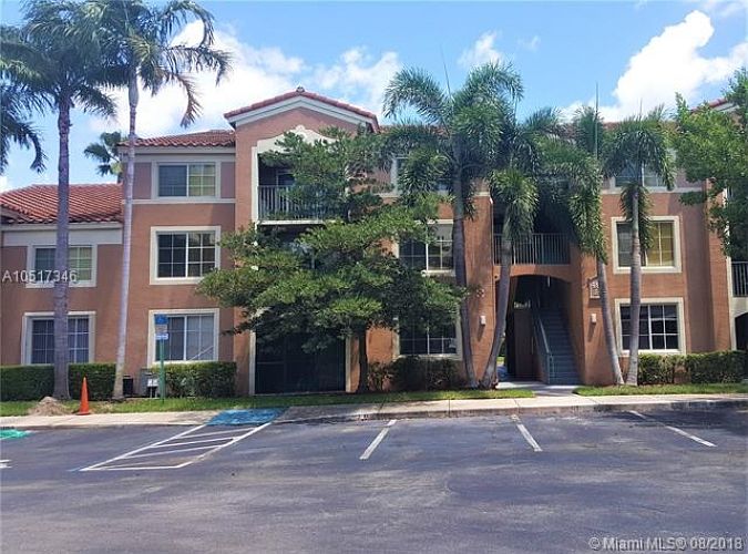 1st image of 4848 N State Road 7 #4105