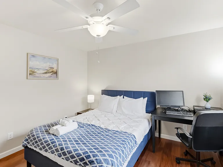 609 Stanford Ave — Photo 53