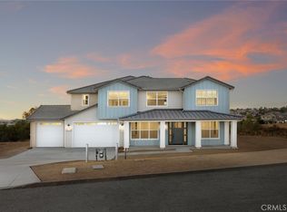 16642 Ginger Creek Dr, Riverside, CA 92504