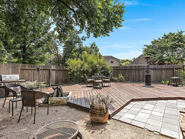 2 Hollow Glen Pl — Photo 31