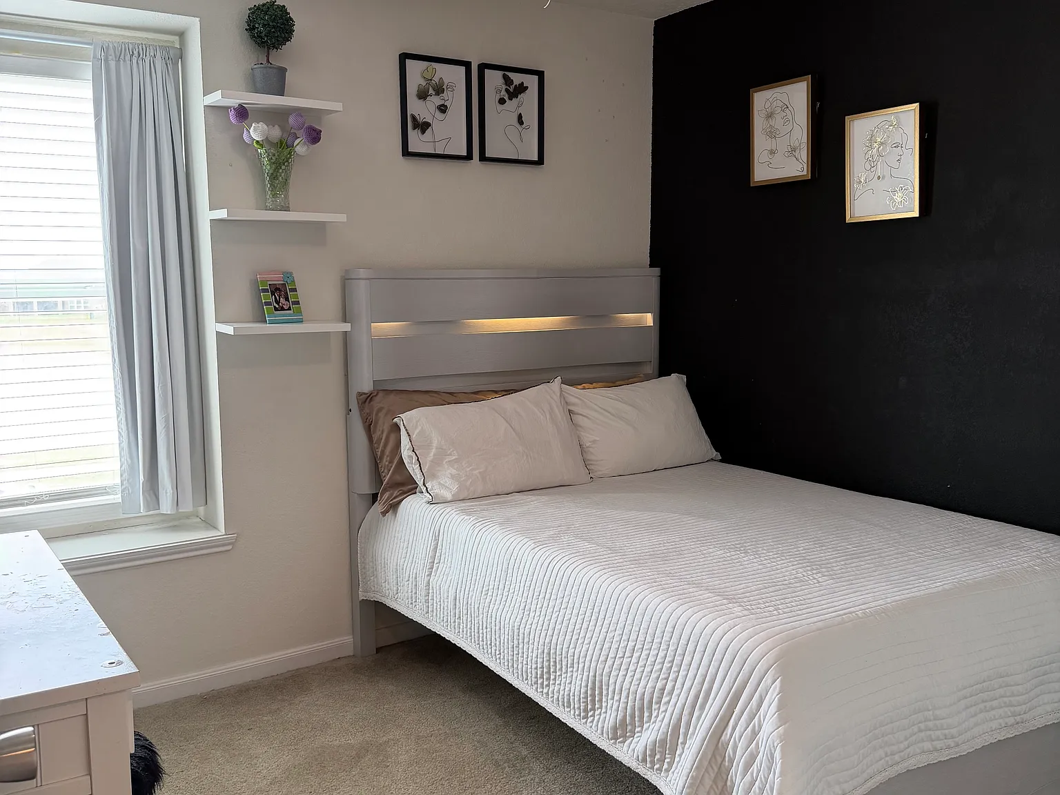 4 bed, 2.5 bath, 1729 sqft, $800 — Photo 2