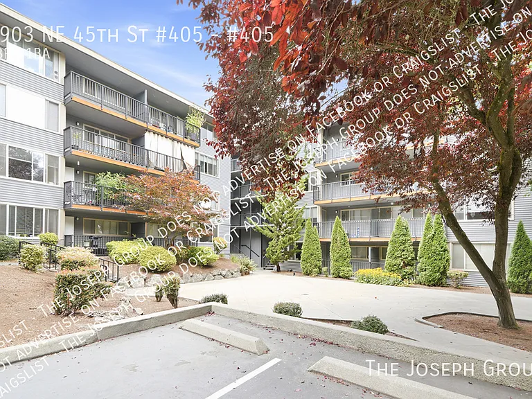 Laurelhurst — Photo 20