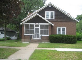523 S Michigan St, Prairie Du Chien, WI 53821