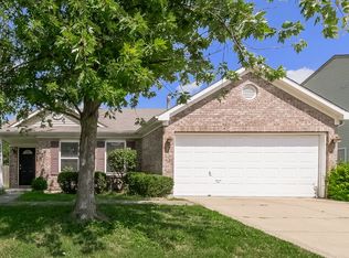 2282 Shadowbrook Dr, Plainfield, IN 46168