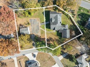 2811 & 2809 Roland Rd, Greensboro, NC 27407