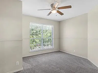 5011 Wood Glen Dr — Photo 9