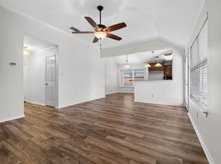 308 Glenview Dr, Aubrey, TX 76227