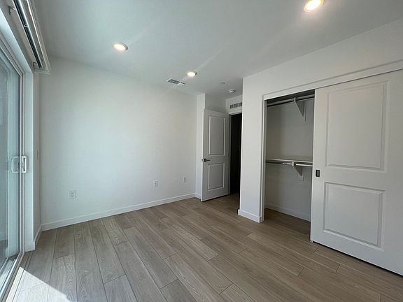 3rd image of 2536 Stage St S