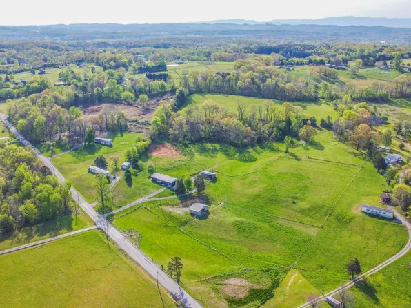 Richland Rd, Mascot, TN 37806