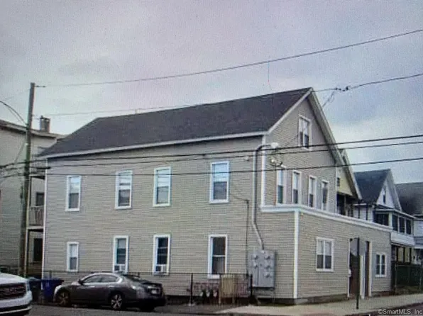216 Brooks Street, Bridgeport, CT 06608