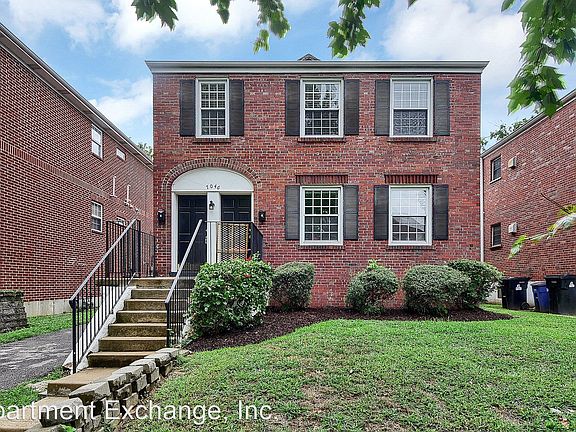 3rd image of 7046 Dartmouth Ave #A