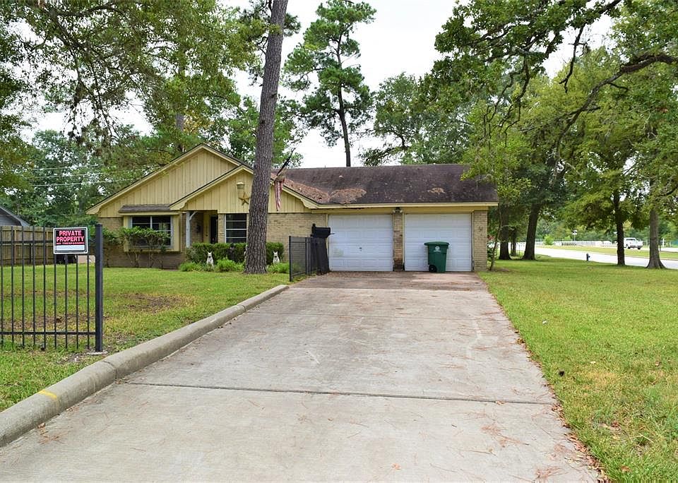 1st image of 1025 Park Row Dr