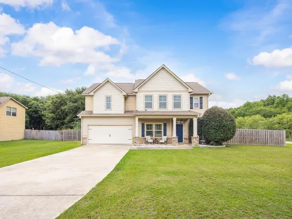 9 Churchhill Dr, Fort Mitchell, AL 36856