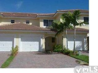 1005 Imperial Lake Rd, West Palm Beach, FL 33413