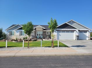 241 W 400 N, Enterprise, UT 84725