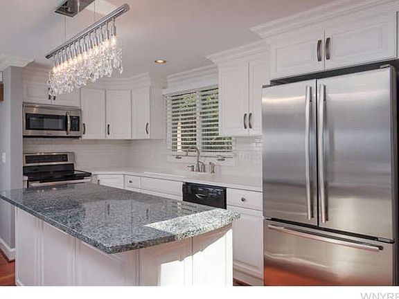 Kitchen chandelier light