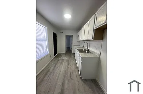 303 Virginia Ave Photo 1
