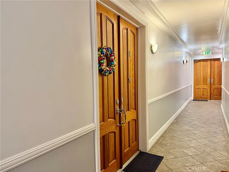 11989 Laurelwood Dr #1 — Photo 32