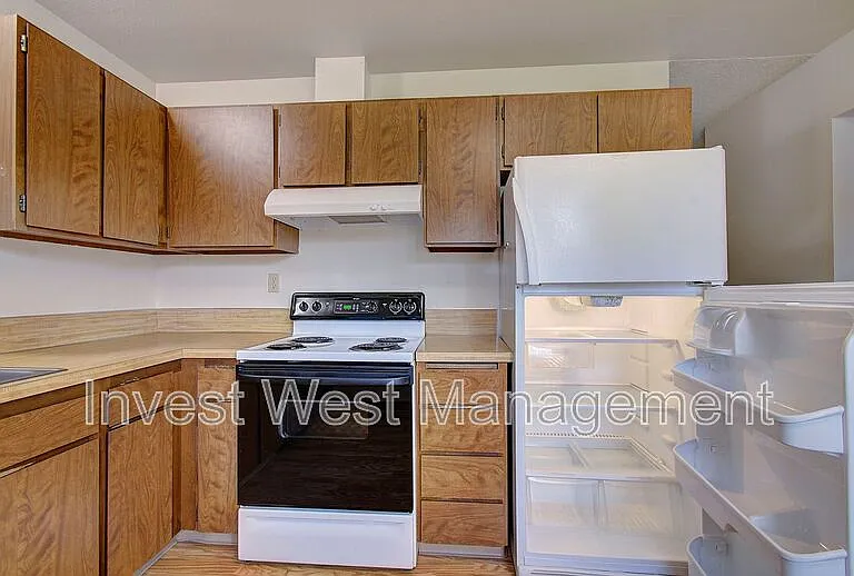 854 SE Washougal River Rd — Photo 7