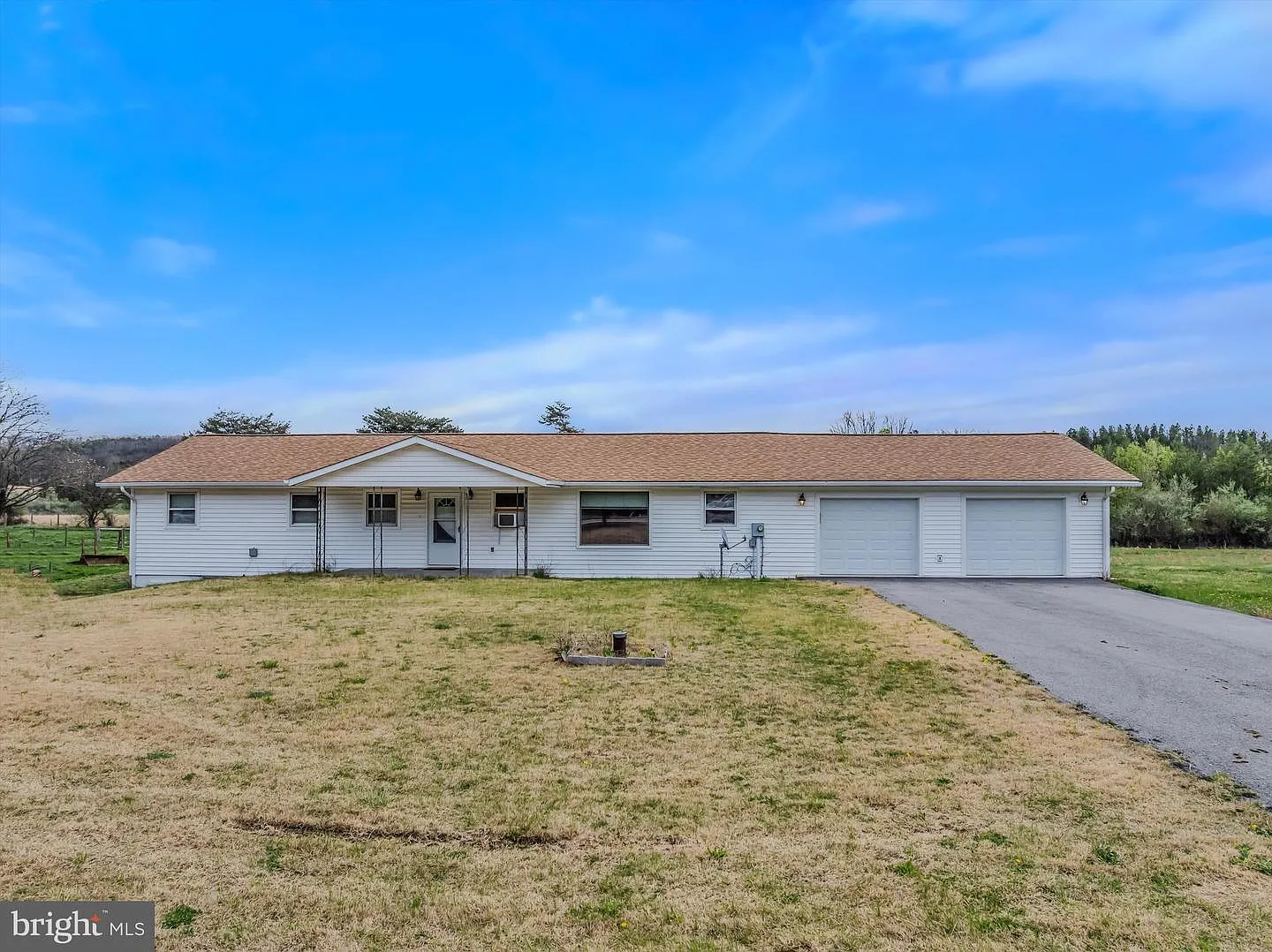 11223 Valley Rd photo 1