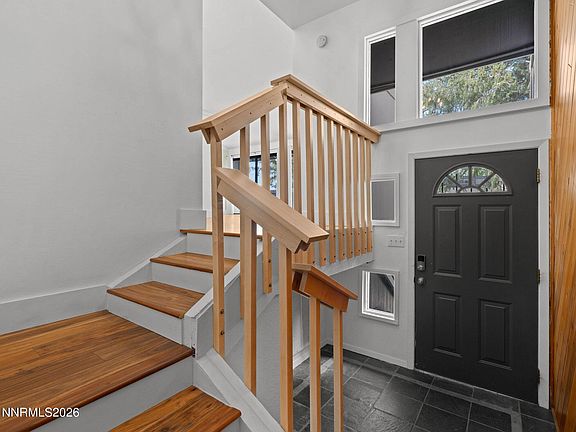 3rd image of 3635 Sebastian Cir