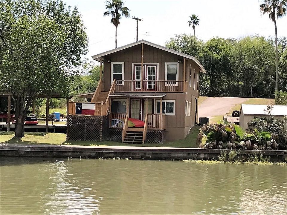 1st image of 157 Carmel Dr