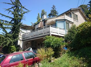 9800 51st Ave SW, Seattle, WA 98136