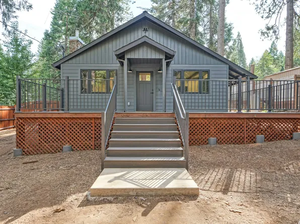 6292 Pine St, Pollock Pines, CA 95726