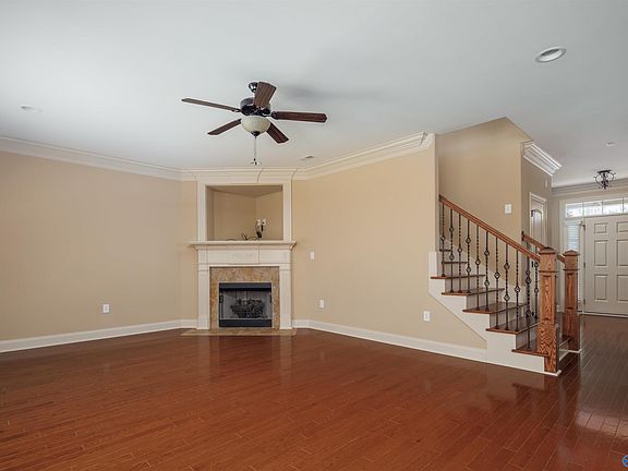 5th image of 7049 Jacks Creek Ln