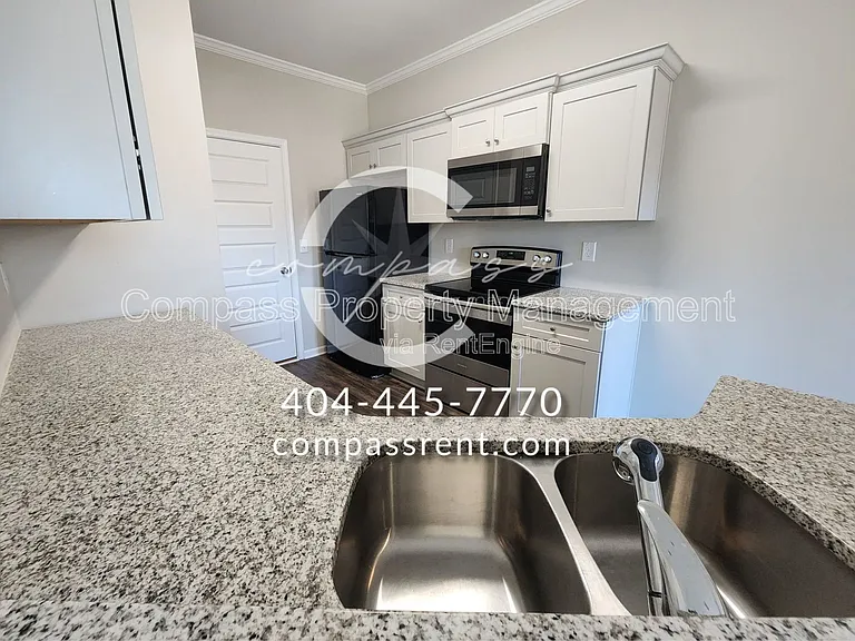 105 Squarewood Ln — Photo 10