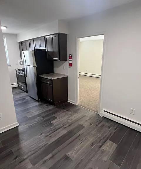 511 Greenwood Ave — Photo 4