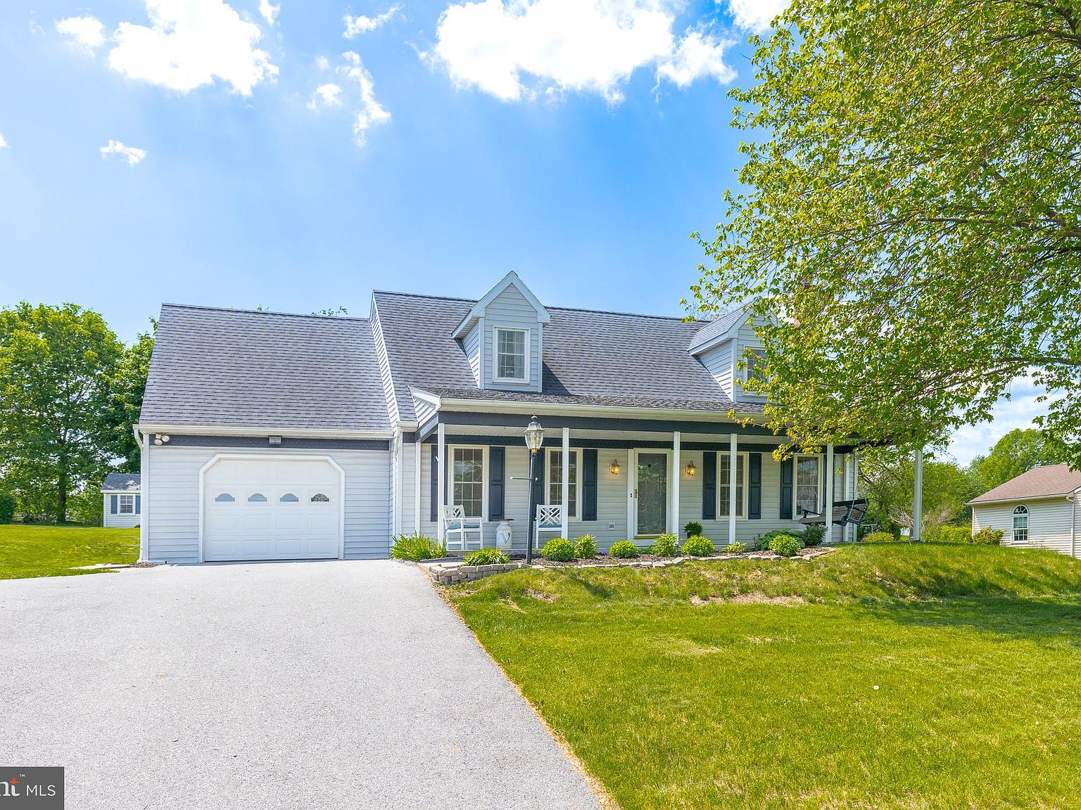 462 Red Rose Dr, Manheim, PA 17545 | Zillow