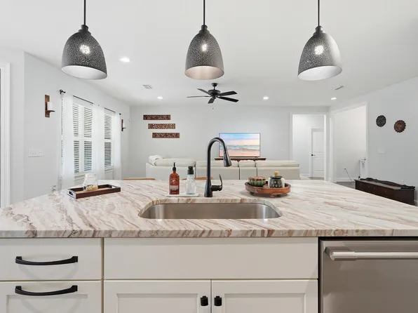 1516 Mill Creek Dr, Baker, FL 32531