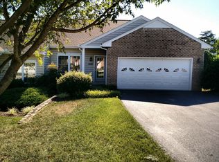 4226 Millcrest Ct, Roanoke, VA 24018