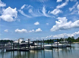 8265 N View Blvd, Norfolk, VA 23518