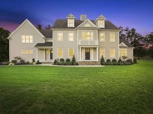 384 Country Club Way, Kingston, MA 02364