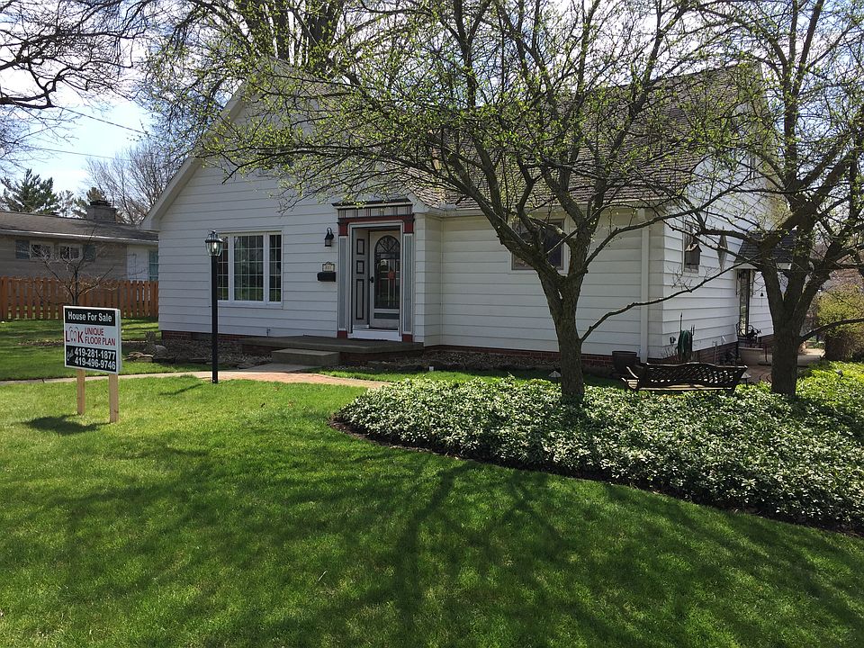 1st image of 831 Sandusky St